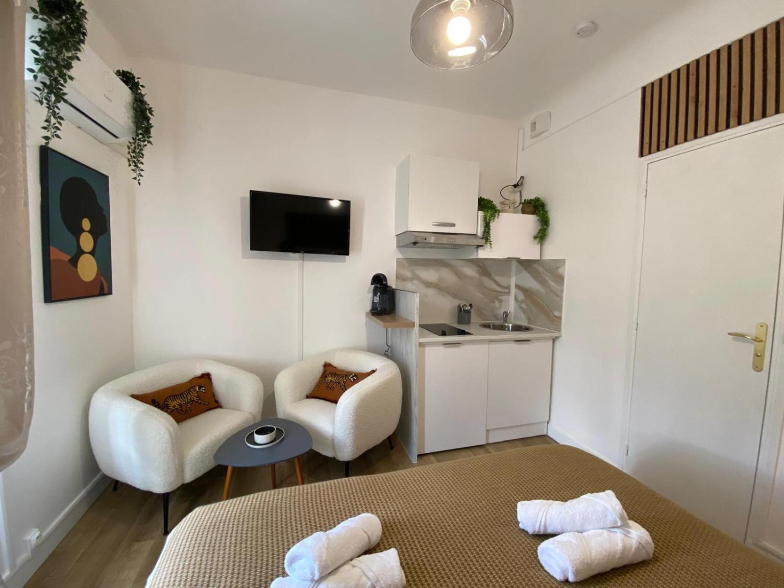 Отель Chambre Tout Confort Limay Экстерьер фото