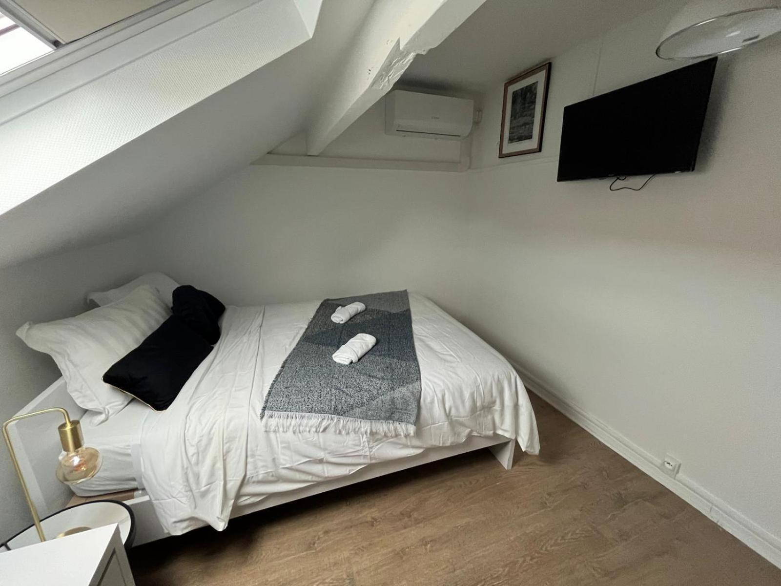 Отель Chambre Tout Confort Limay Номер фото